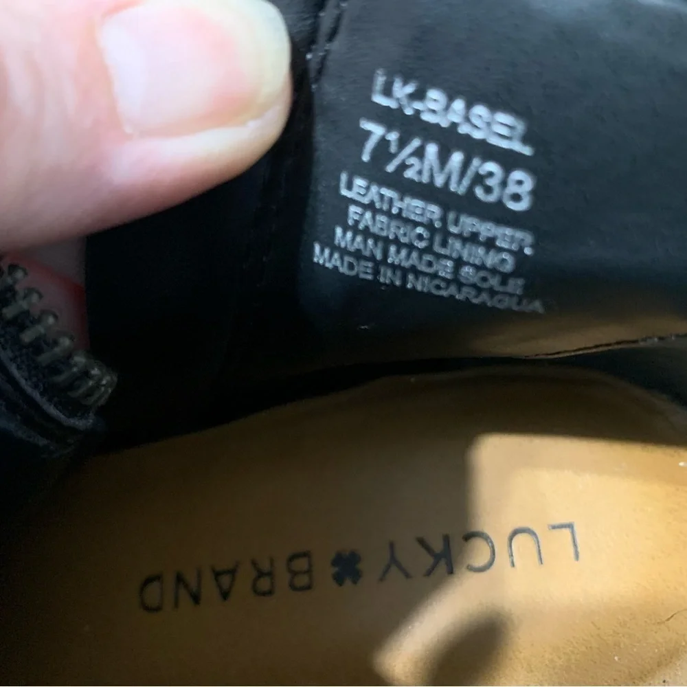 Lucky Brand LK-Basal black leather ankle Booties. Size 7.5M‎
